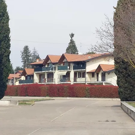Jacuzzi E Giardino Privato - 10 Minuti Maggiore - Con Parcheggio - Vicino Malpensa Mxp Ferienhaus