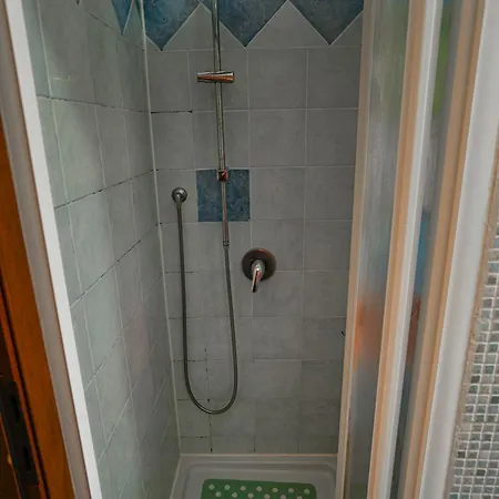 Jacuzzi E Giardino - 10 Minuti Dal Maggiore Feriehus Somma Lombardo